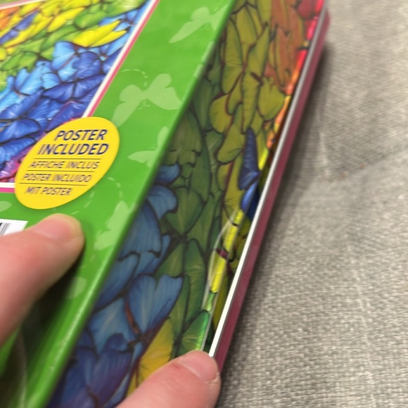 ⚫️2/$12⚫️ Eurographics Puzzle in Tin: Butterfly Rainbow, 1000 Piece Puzzle - Picture 4 of 5